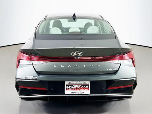 Amazon Gray 2024 Hyundai ELANTRA Limited
