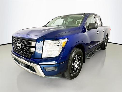 2021 Nissan Titan SV