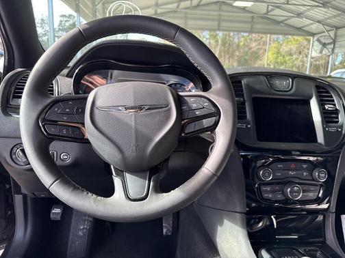 2023 Chrysler 300 S