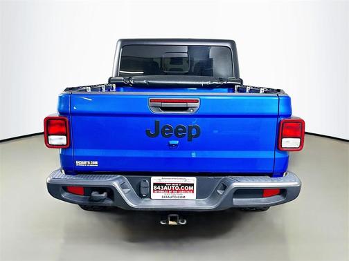 2024 Jeep Gladiator Sport S
