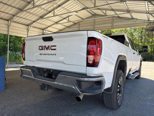 Summit White 2024 GMC Sierra 2500 Pro