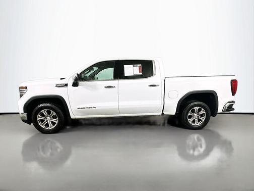 Summit White 2024 GMC Sierra 1500 SLT