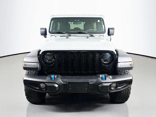 Earl Clearcoat 2023 Jeep Wrangler 4xe Base