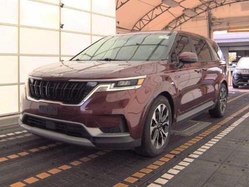 2022 Kia Carnival EX