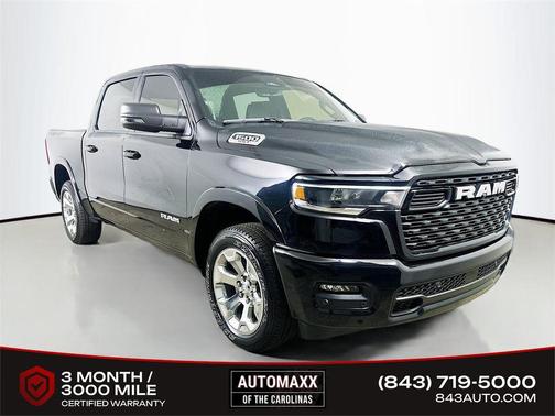 Diamond Black Crystal Pearlcoat 2025 RAM 1500 Big Horn/Lone Star