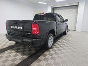 Diamond Black Crystal Pearlcoat 2025 RAM 1500 Big Horn/Lone Star