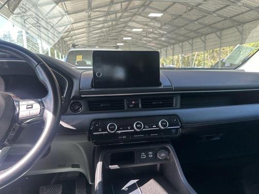 Platinum White Pearl 2023 Honda Pilot AWD EX-L 8 Passenger