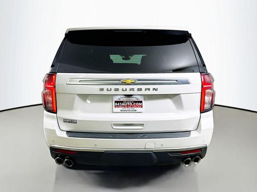 2022 Chevrolet Suburban 4WD High Country