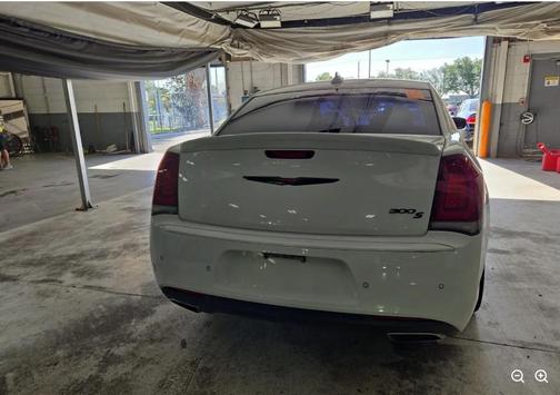 Bright White Clearcoat 2022 Chrysler 300 S