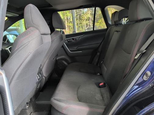 2021 Toyota RAV4 Prime SE