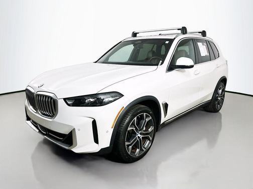 Alpine White 2024 BMW X5 xDrive40i