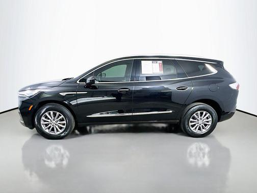 2024 Buick Enclave Essence FWD