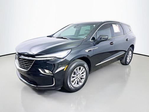 2024 Buick Enclave Essence FWD