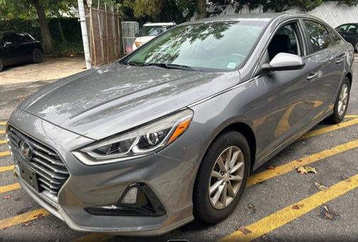 2018 Hyundai SONATA SE