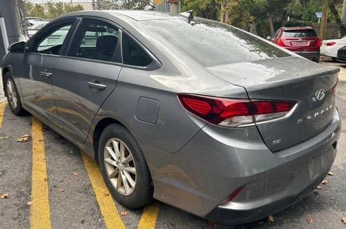 2018 Hyundai SONATA SE
