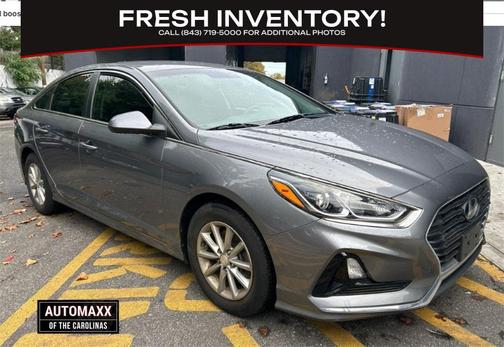 2018 Hyundai SONATA SE