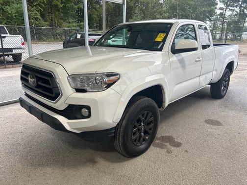 2022 Toyota Tacoma SR5