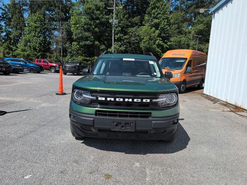 Eruption Green Metallic 2023 Ford Bronco Sport Outer Banks