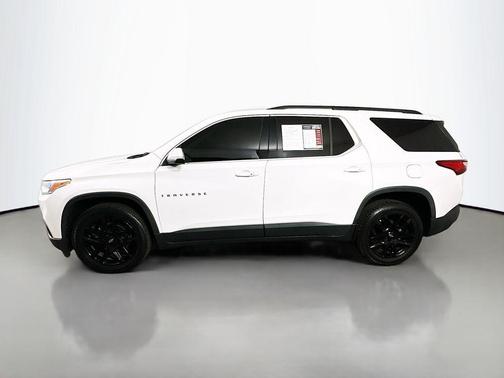 Summit White 2021 Chevrolet Traverse LT Cloth