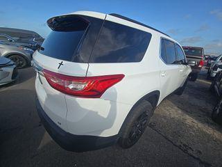 Summit White 2021 Chevrolet Traverse LT Cloth