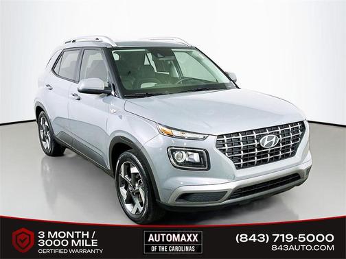 2022 Hyundai VENUE SEL