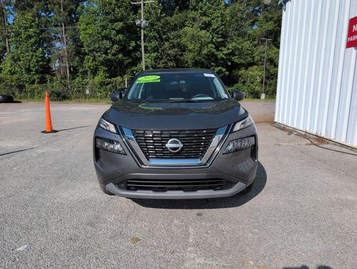 Gun Metallic 2023 Nissan Rogue S