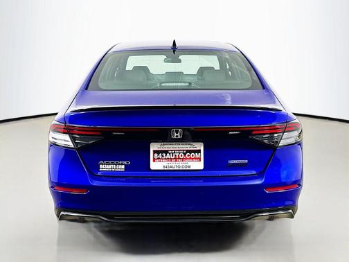 Still Night Pearl 2025 Honda Accord Hybrid Sport-L