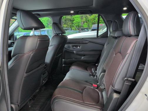 Platinum White Pearl 2025 Honda Pilot Black Edition