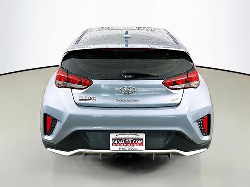 2019 Hyundai Veloster Base