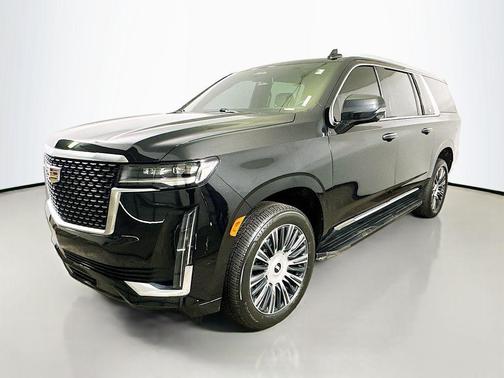 2023 Cadillac Escalade ESV Luxury