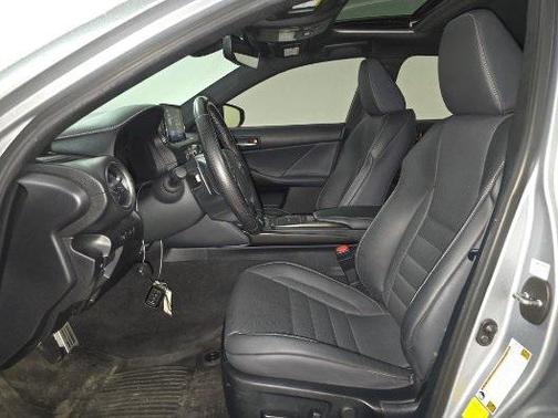 2022 Lexus IS 350 Base