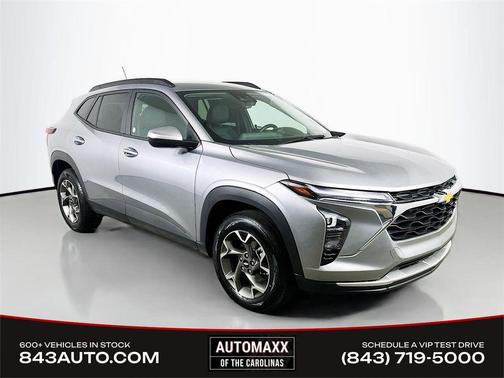 Sterling Gray Metallic 2025 Chevrolet Trax LT
