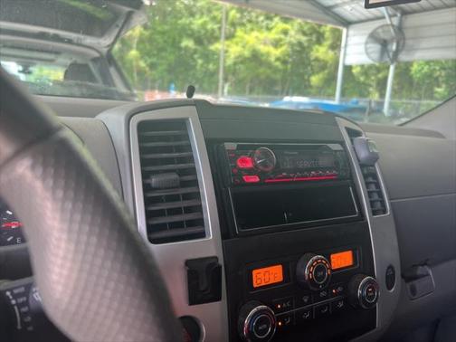 2020 Nissan Frontier SV