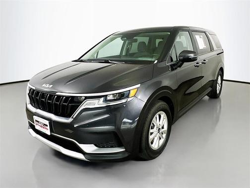 2022 Kia Carnival LXS