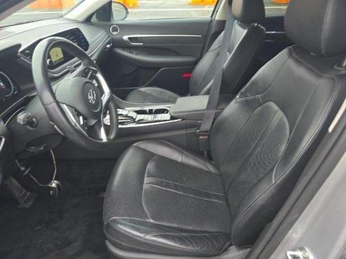 2020 Hyundai SONATA Limited