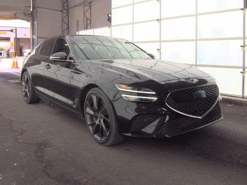 2022 Genesis G70 3.3T RWD