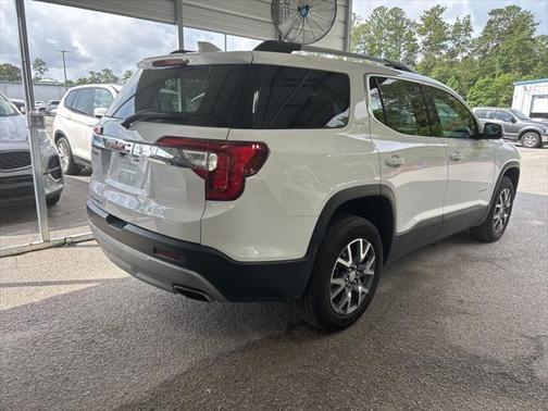 2023 GMC Acadia FWD SLT