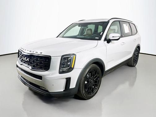 Wolf Gray 2022 Kia Telluride SX