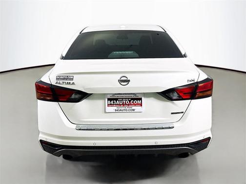 2021 Nissan Altima SR VC-Turbo FWD