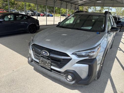 Ice Silver Metallic 2025 Subaru Outback Premium