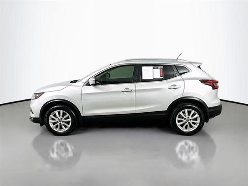 2021 Nissan Rogue Sport SV