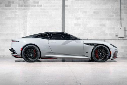2023 Aston Martin DBS 2023.5 Coupe 770 Ultimate