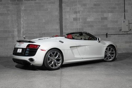 2011 Audi R8 5.2 quattro Spyder