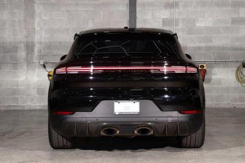 2024 Porsche Cayenne Turbo GT