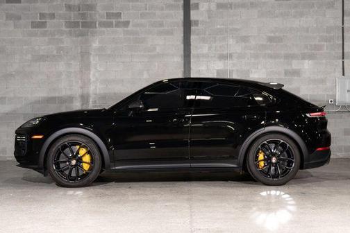 2024 Porsche Cayenne Turbo GT
