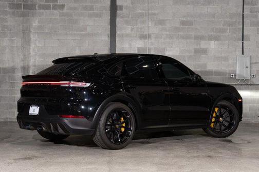 2024 Porsche Cayenne Turbo GT
