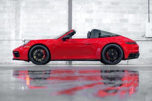 2022 Porsche 911 Targa 4 GTS