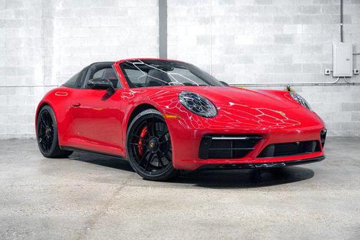 2022 Porsche 911 Targa 4 GTS