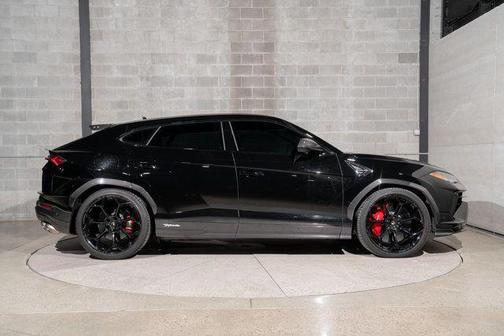 Nero Noctis Metallic 2023 Lamborghini Urus Performante AWD