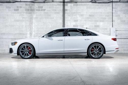 2023 Audi S8 4.0T